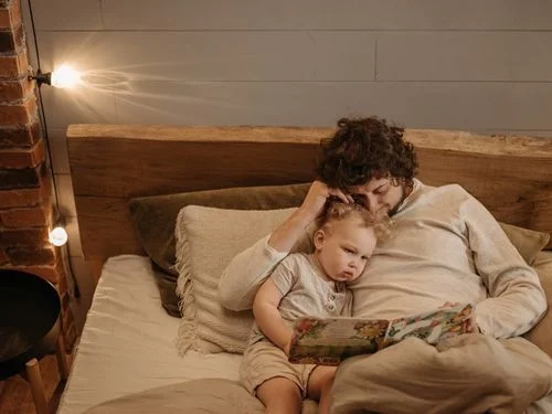 Gentle Ways Bedtime Stories Boost Second-Language Learning