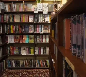 Cheapest Online Bookstores: 10 Best Sites To Save On Books